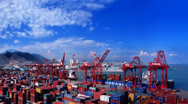 巨沃攜手資深國際貿(mào)易公司陽光東升，開拓海外版圖